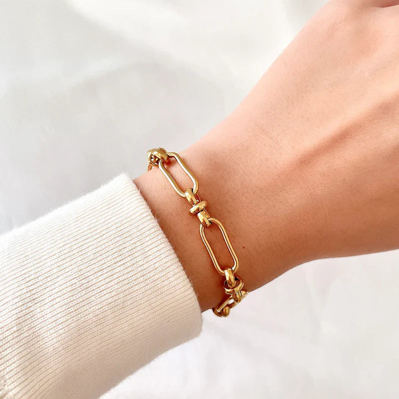 Betty Gold Bracelet